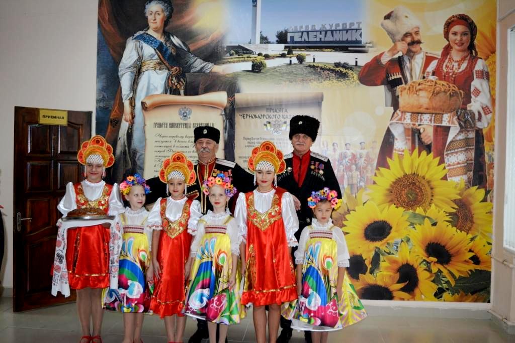 Школе №10 присвоен региональный статус «Казачья школа»!