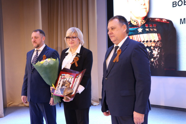 Геленджикская школа победила в краевом конкурсе памяти маршала Георгия Жукова