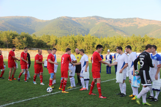 Чиновники Геленджика и Новороссийска сыграют в футбол