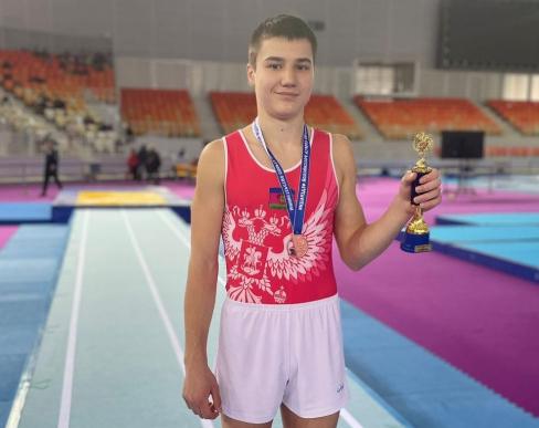 Геленджичанин – в сборной России по прыжкам на батуте
