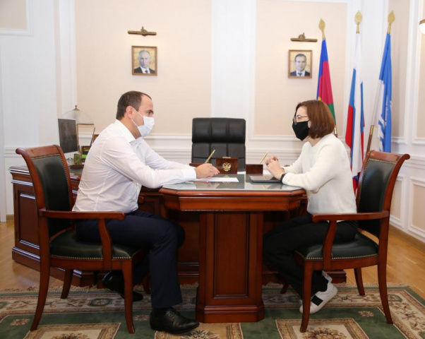 Глава Геленджика встретился с руководителем департамента информационной политики.