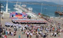 В Геленджике более 400 человек исполнили гимн Российской Федерации