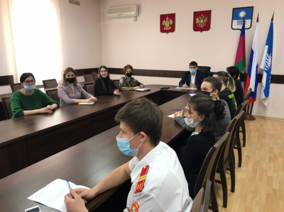 Совет Молодых Депутатов организовал семинар для будущих избирателей