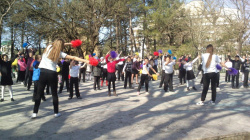 Активисты ШУС школы №4 провели флэшмоб, посвященный Всемирному дню здоровья!