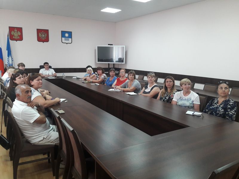 Избирательная комиссия Краснодарского края провела обучающий семинар для членов участковых избирательных комиссий