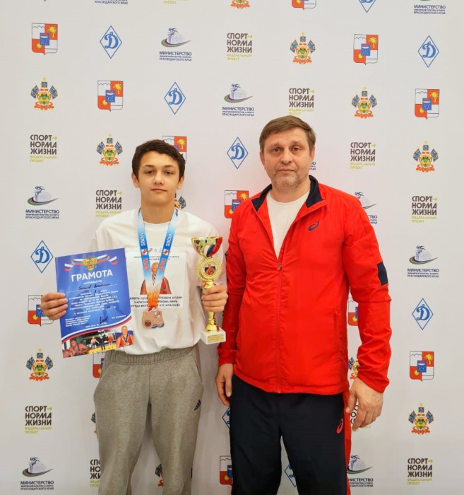 Борец из Геленджика завоевал "бронзу" на первенстве ЮФО
