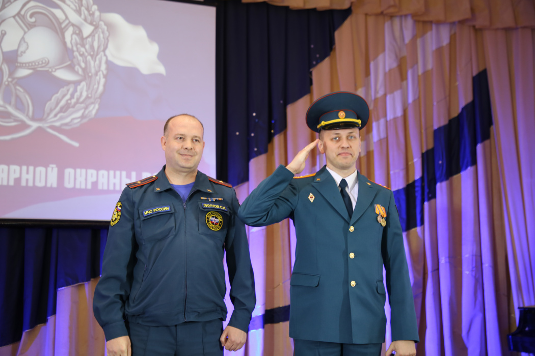 Службе пожарной охраны России сегодня 372 года